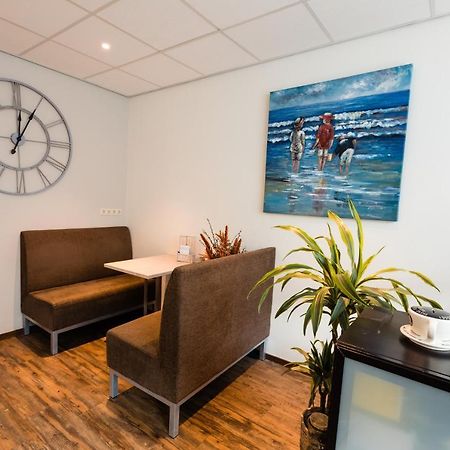 Benb Van Beelen Katwijk aan Zee Exteriör bild